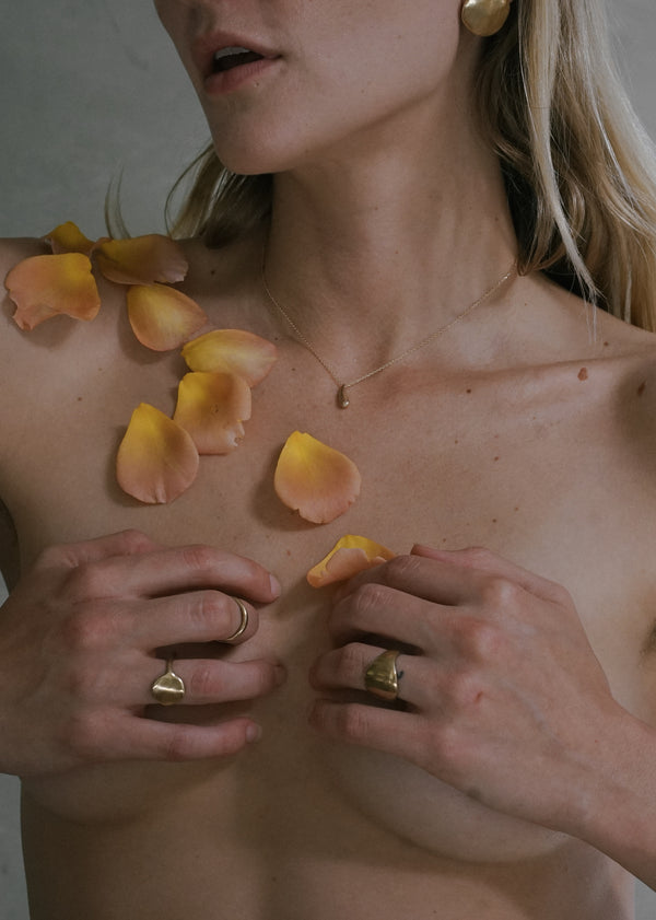 XIII - Amanda Hunt