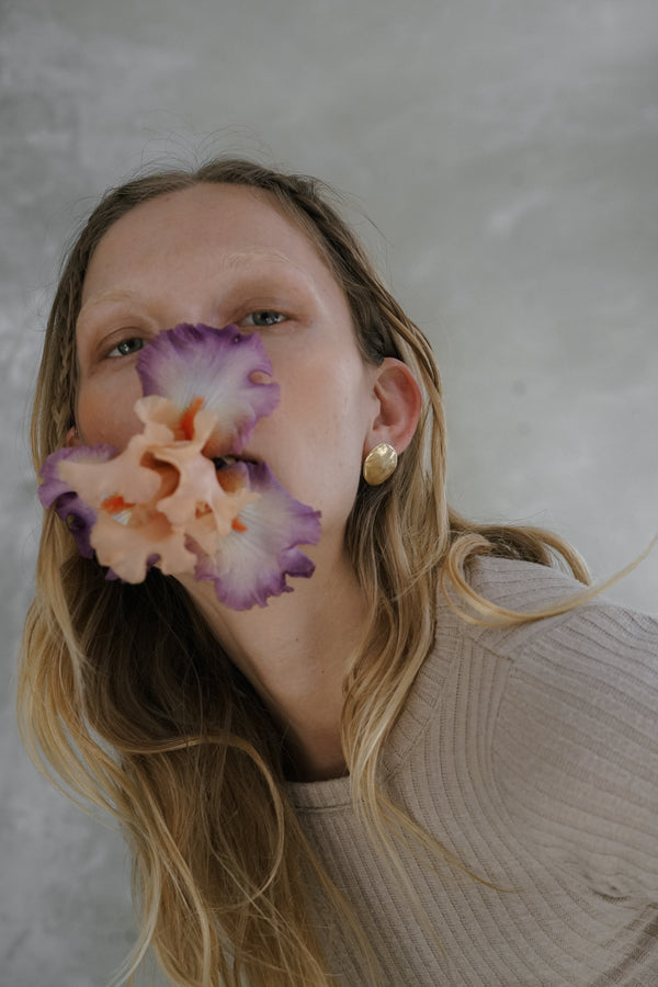 XIII - Amanda Hunt